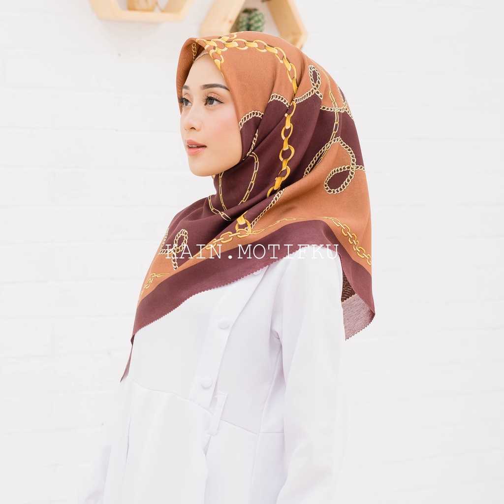 JILBAB MOTIF HIJAB SEGIEMPAT VOAL MOTIF PREMIUM JILBAB PRINT LASERCUT KERUDUNG SEGIEMPAT MOTIF MURAH-Helix Coco
