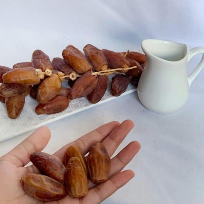 

TERBARU kurma tunisia tangkai 1kg terlaris/KURMA 1KG/KURMA BARARI/KURMA RUTHOB/KURMA BAM/KURMA PALM FRUIT/KURMA TANGKAI/KURMA AZWA/KURMA SUKKARI/KURMA SAFAWI/KURMA TUNISIA/KURMA MUDA KUNING/KURMA MUDA HIJAU/KURMA MEDJOL/KURMA MADINAH SUPER