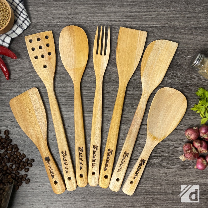 DADALALA Spatula Set / Sodet (Isi 7 Pcs) Panjang 35 Cm Peralatan Masak Bahan Kayu Mahoni Tahan Panas dan Anti Lengket