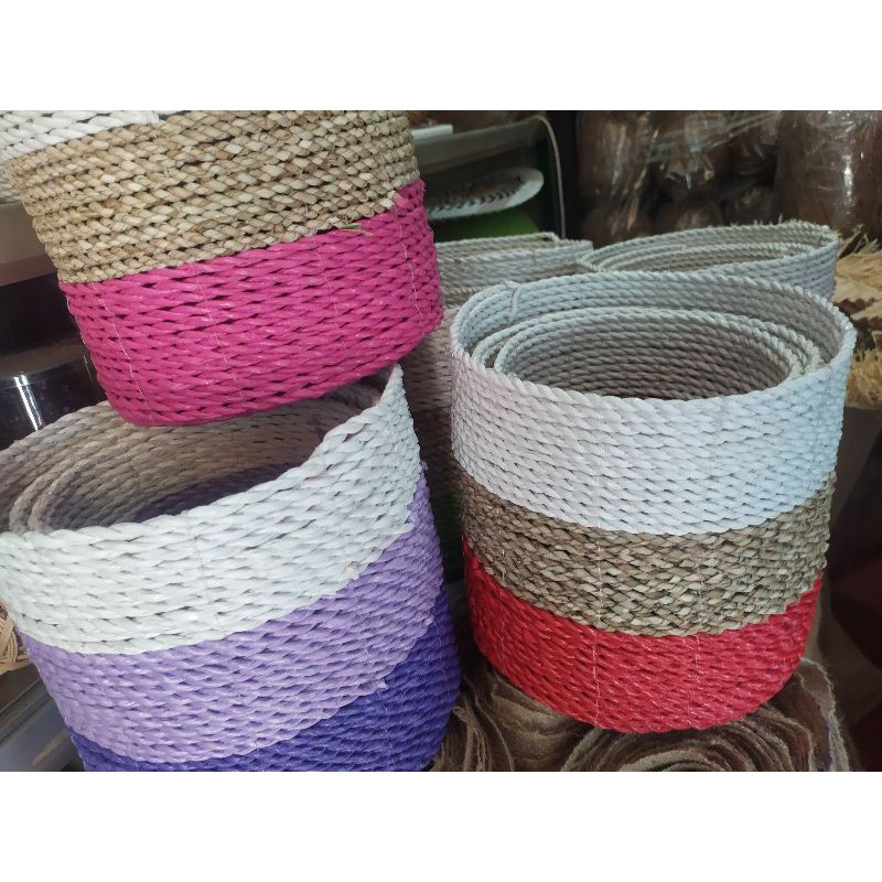 Keranjang basket anyaman pandan/rafia