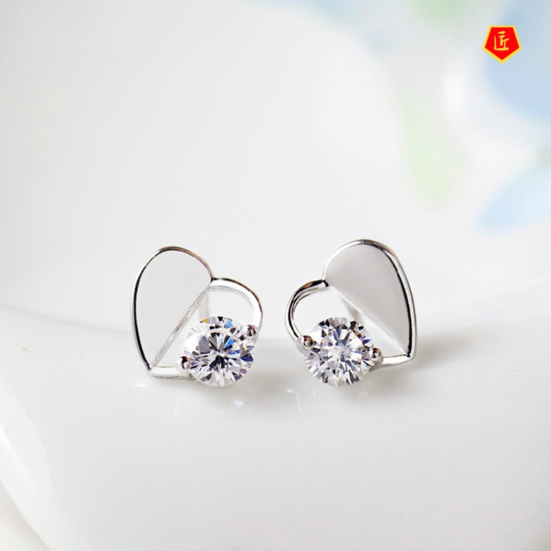 [Ready Stock]Women's Simple Elegant Heart-Shaped Silver Stud Earrings