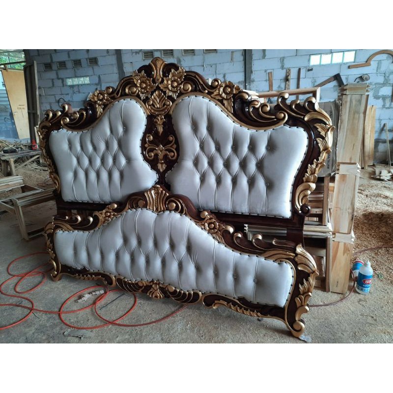 Ranjang ukir mewah/tempat tidur ukir/dipan mewah mebel jepara