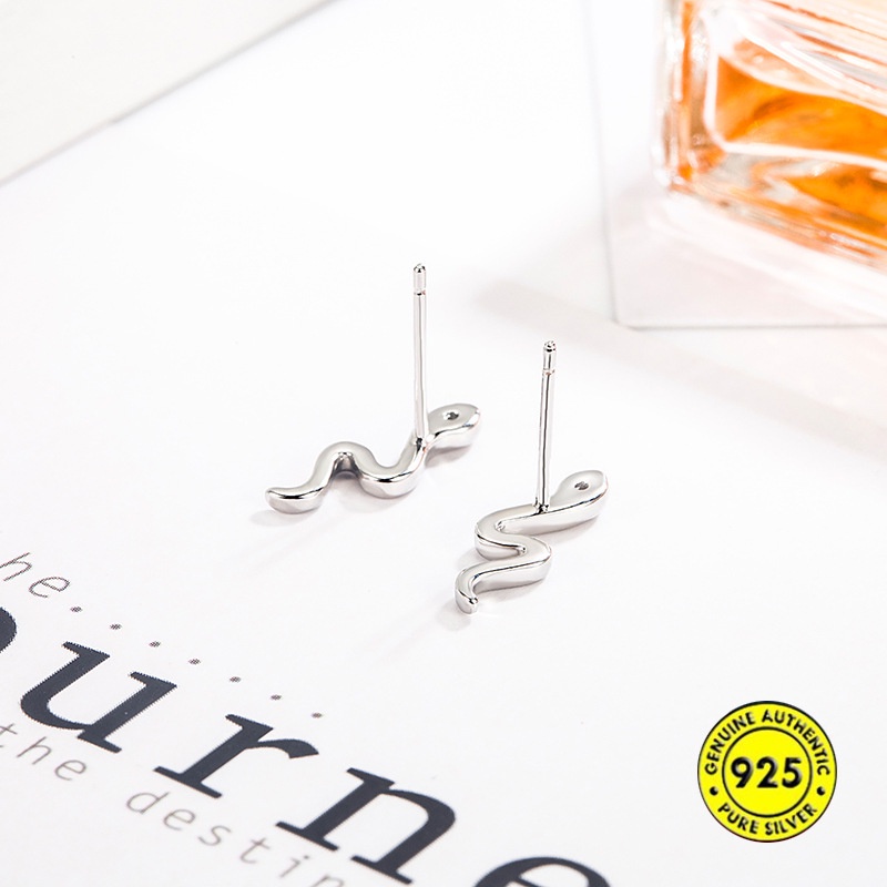 Anting Tusuk Motif Ular Bahan Sterling Silver 925 Anti Alergi Untuk Unisex / Pria / Wanita