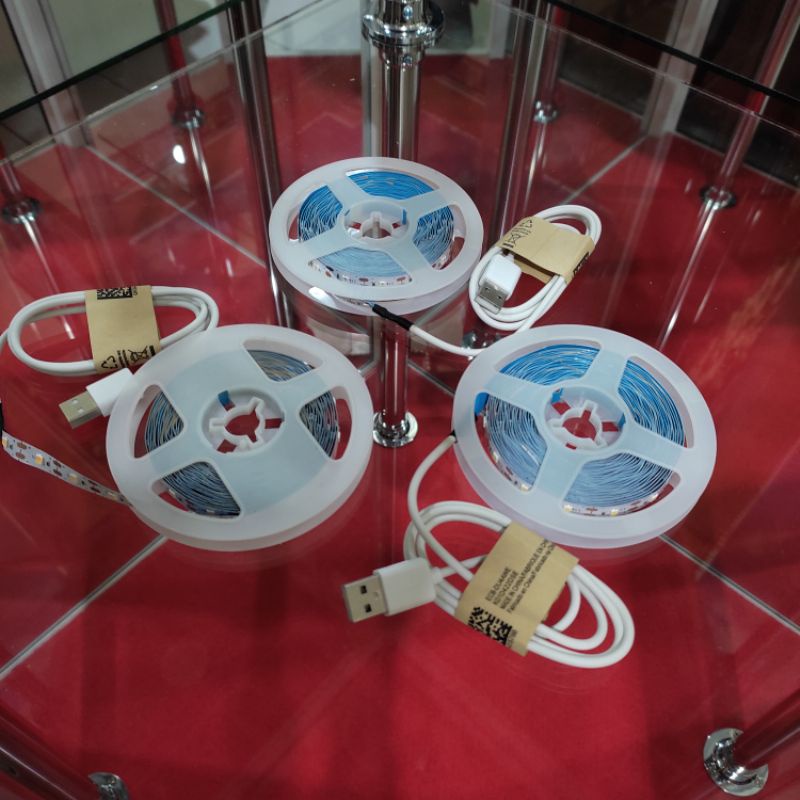 LAMPU LED 5 VOLT WARNA BLUE DAN WARM WHITE  4.5 METER + KEBEL USB