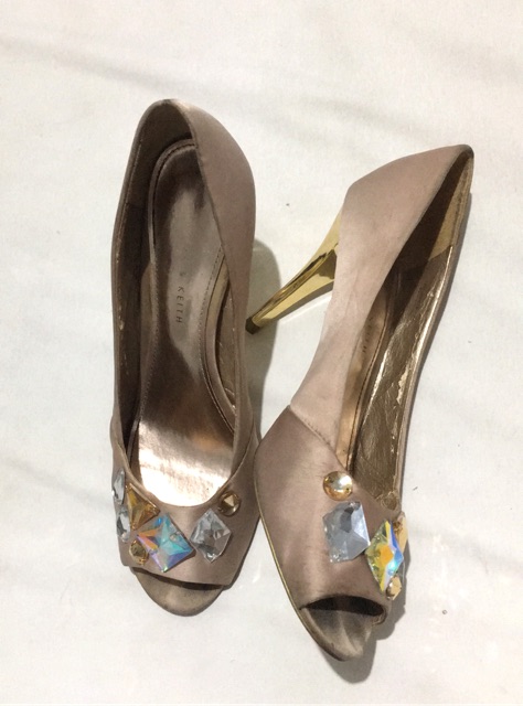 Charles and Keith (original) preloved gold shoes.