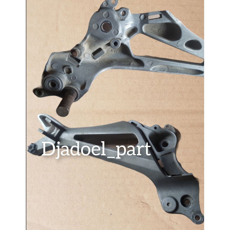 Footstep  Step Postep Bostep Dudukan Pijakan Kanan Supra 125 double cakram belakang