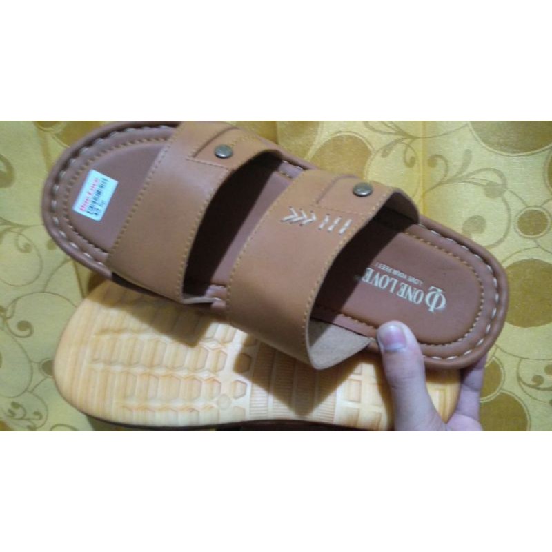 sandal one love pria