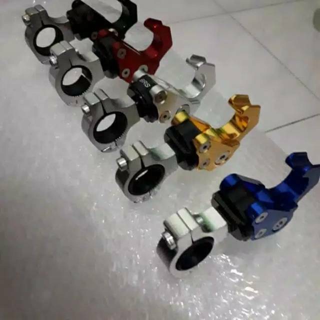 GANTUNGAN BARANG MOTOR VARIASI PCX RX KING VIXION XABRE DLL GANTUNGAN BARANG JEPIT DI STANG