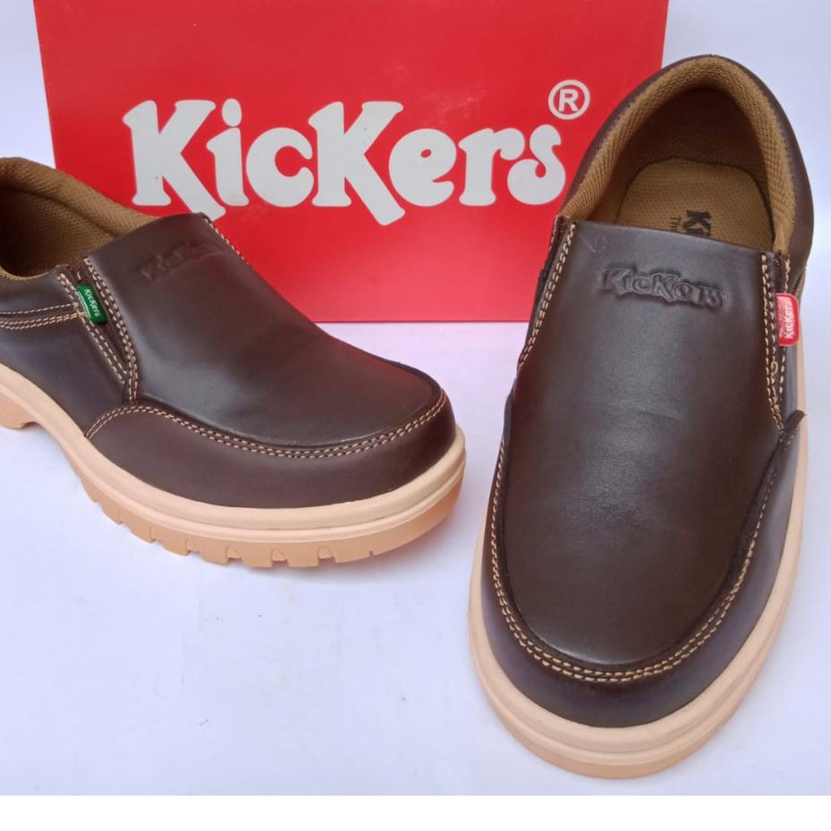 ヰ Sepatu kickers kulit pria asli original casual santai kasual slip on tanpa tali terbarumurahselopC