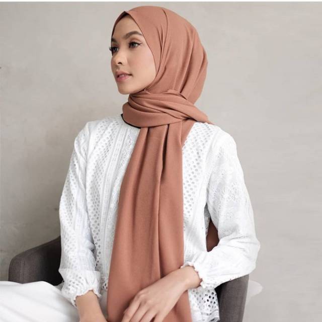 25+ Trend Terbaru Jilbab Pashmina Diamond Mocca Naana