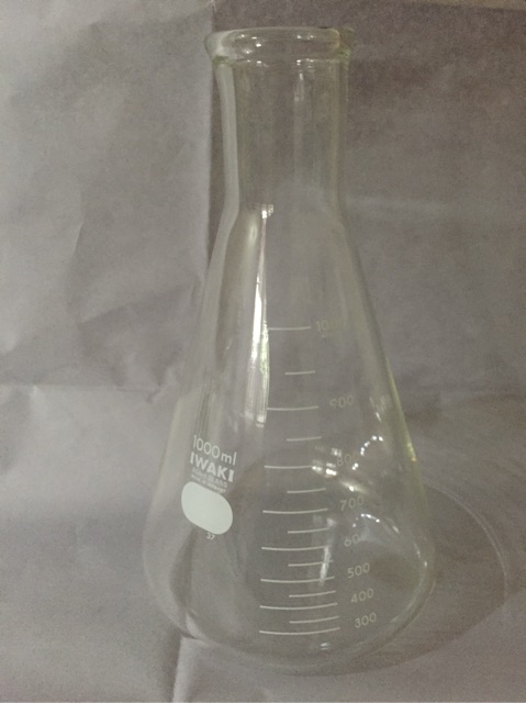 Erlenmeyer kaca merk Pyrex/Iwaki