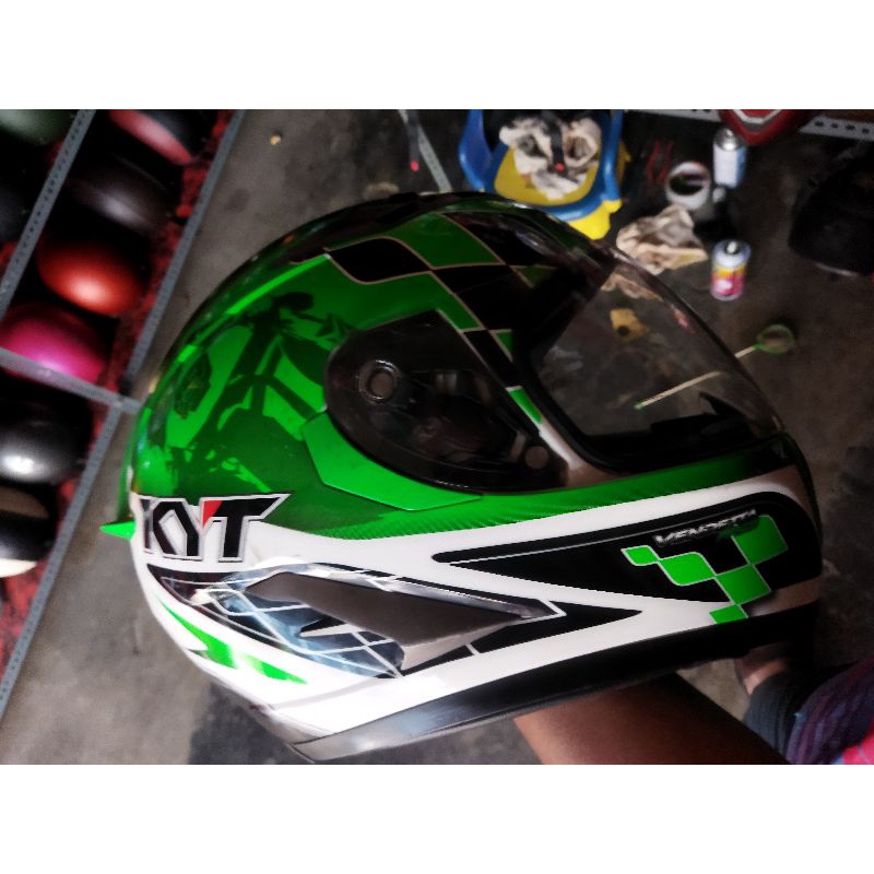helm kyt vendetta seri gp hijau bekas/seken/second/preloved
