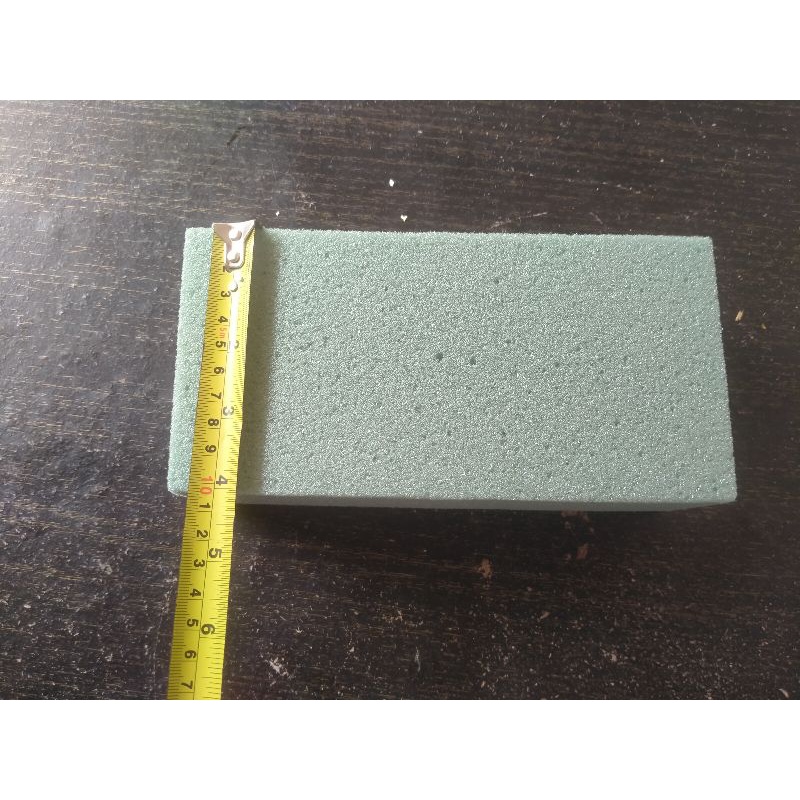 Penancap bunga floral foam putek gabus bunga