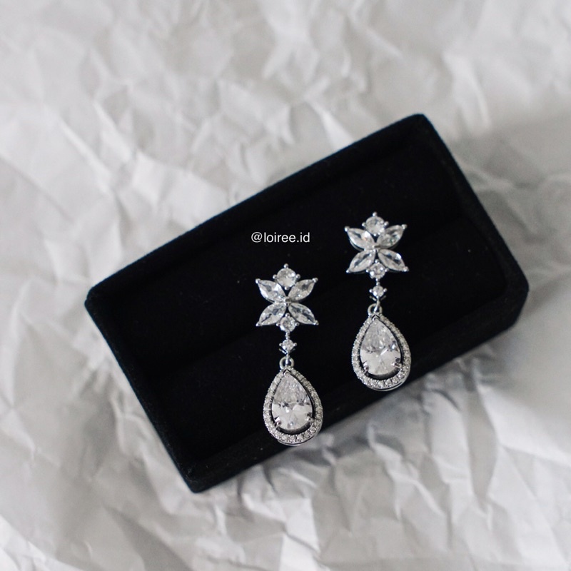 ESTELLE | Wedding Collection - Zirconia Dangle Stud Bridal Earrings - Anting Wanita