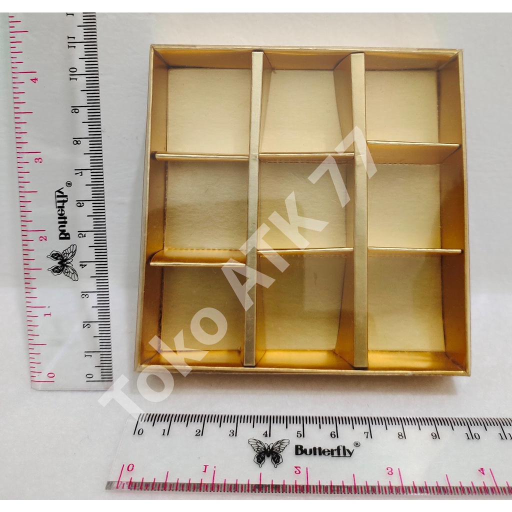 

Box Kotak Coklat Valentine isi 9 dijual per 3pcs READY STOCK