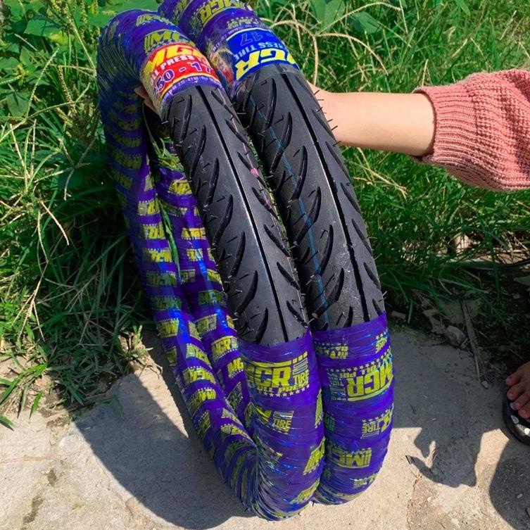 Terbaru.. TERMURAH - 1 SET [ SEPASANG ] Ban Luar Motor Bebek 250 & 275 ring 17 ,