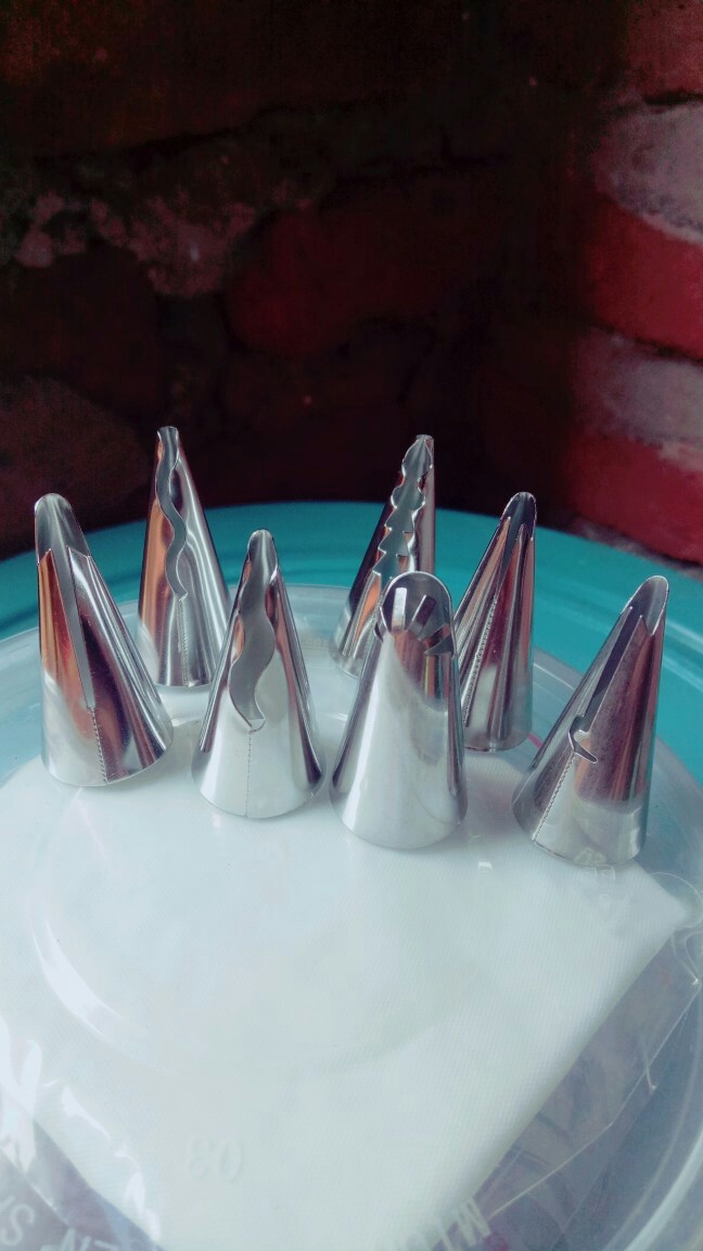 7pcs Spuit Piping Icing Untuk Dekorasi Kue / Cupcake