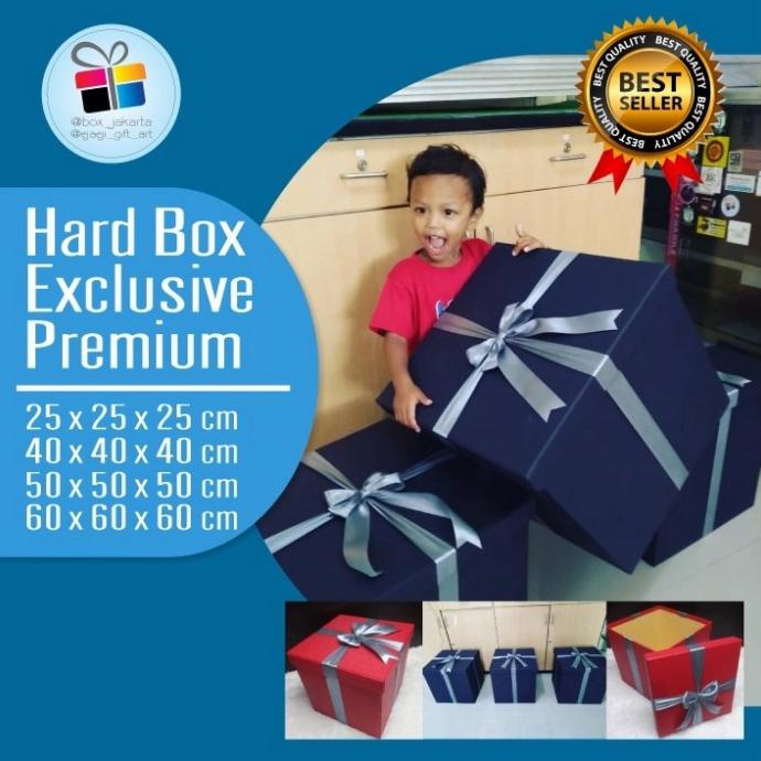 

[COD] kotak kado BESAR/giftbox/boxsouvenir/25x25x25cm/merah BERPITA [COD]