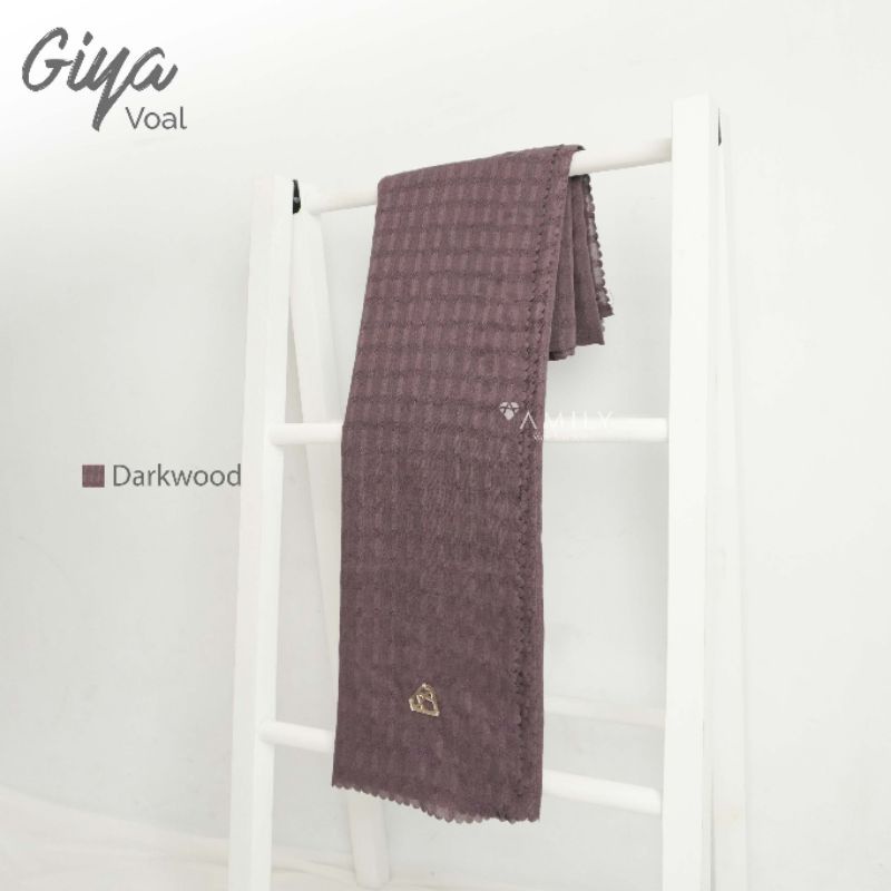 Giya scarf By Amily