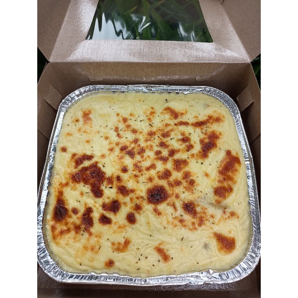 

Spaghetti creamy brulee premium beef mozarella spaghetti panggang 20x20