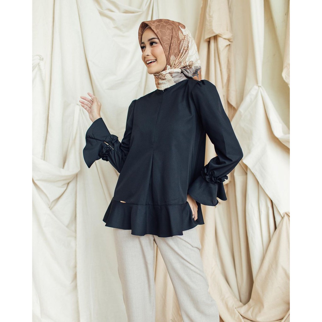 KATLINA BASIC TOP BLOUSE WANITA-1