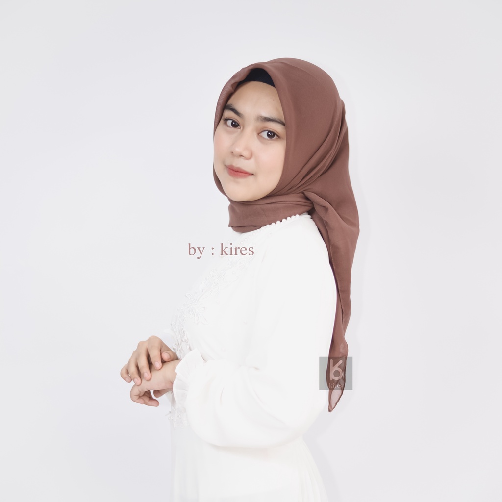 Bella Square / Jilbab Segiempat / Kerudung Segi Empat Polycotton Size 115 cm Oleh-oleh Haji dan Umroh