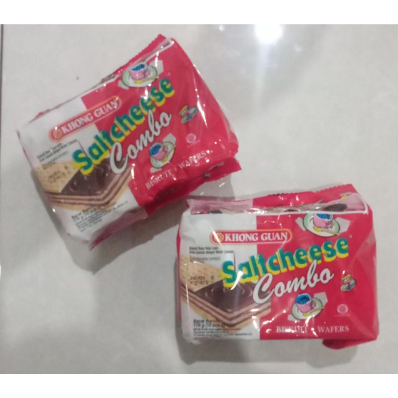 

Khong Guan saltcheese combo 170 gr (10 pcs x 17 g)