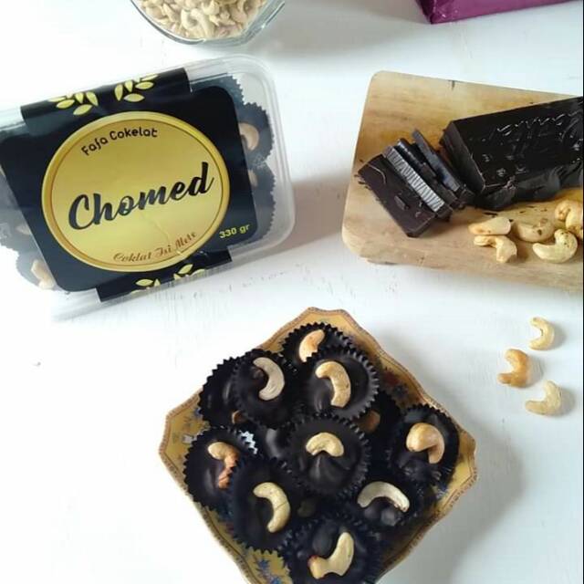 

Kue chomed