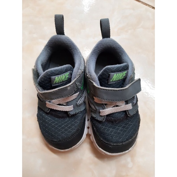 sepatu anak bayi nike kids baby boy shoes preloved second