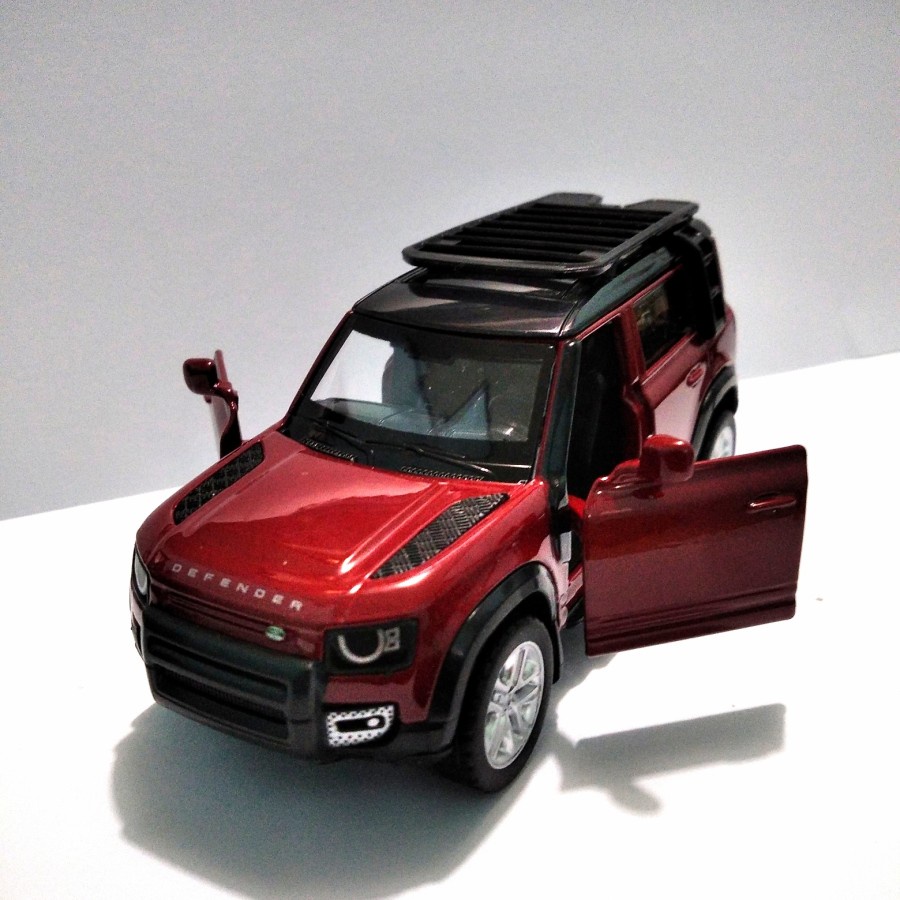 Miniatur Mobil Diecast Apolo MSZ 2020 Land Rover Defender 110