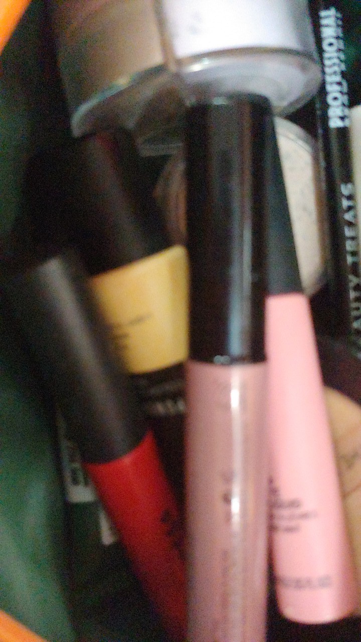 The Body Shop Lipmatte 8 Ml The Body Shop / Nairobi Camelia Sicily Iris / Paris Peony