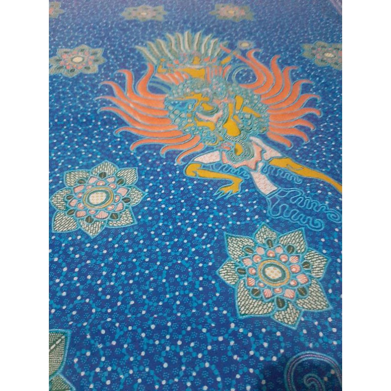 Batik Tulis Lencana Garuda Wisnu Kencana