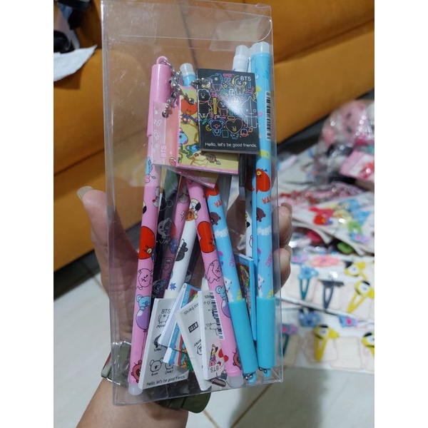 

pulpen BT21