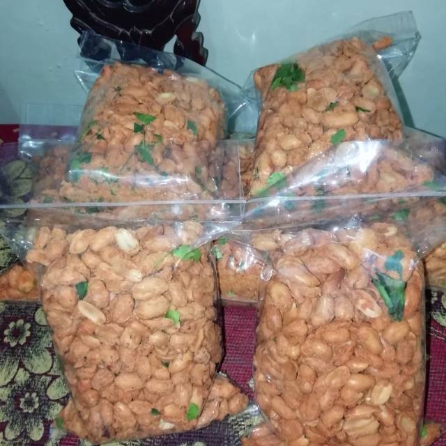 

Kacang bangkok daun jeruk crispy