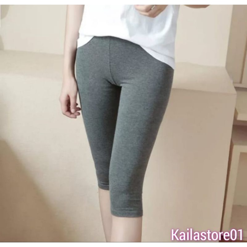 Celana Legging Wanita 3/4 Bahan Kaos / Legging Pendek