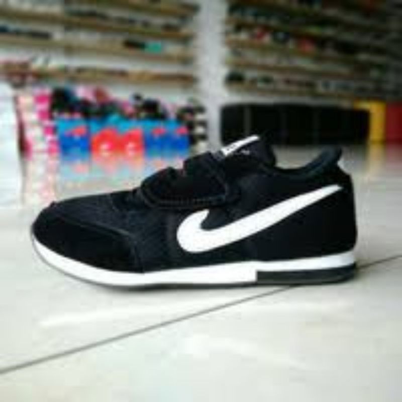 sepatu anak nike kw 1