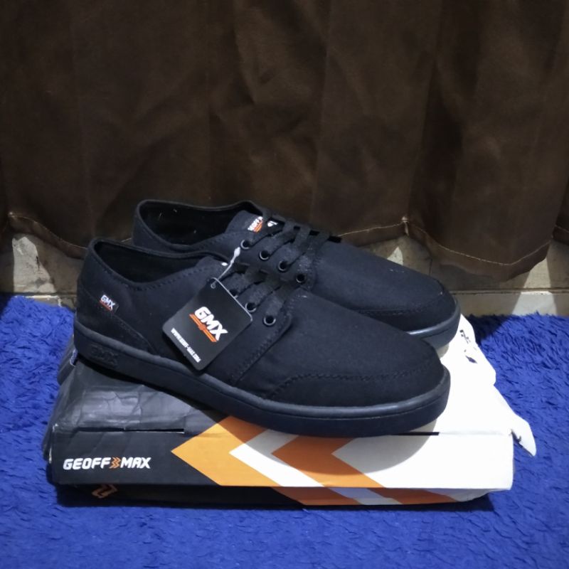 Sepatu Sneakers Original Geoff Max - Authentic All Black