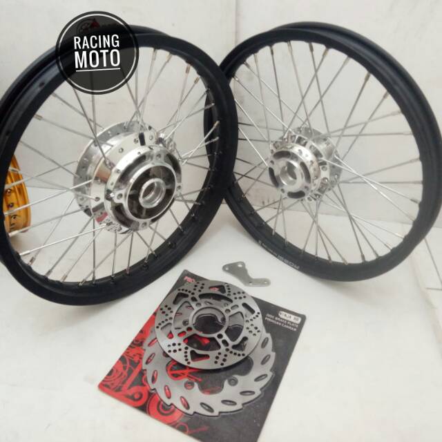 SEPAKET VELG ROSSI MOTOR NINJA 150RR.R VELG RING17X160-140+CAKRAM BREKET VELG UDAH DISTEL