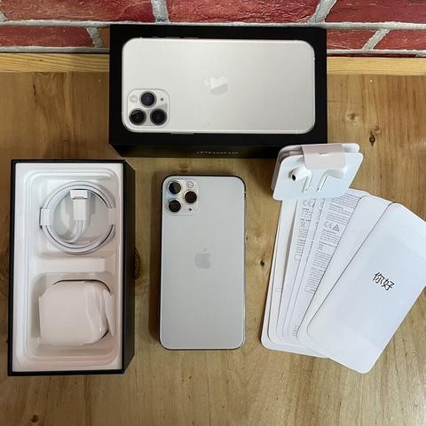 IPHONE 11 PRO 4GB / 64GB 256GB 512GB SECOND GARANSI RESMI FULLSET