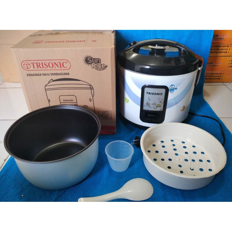 Magic Com Trisonic T-707A