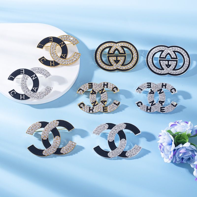 Bros Bermerk logo Chanel ,LV , GG ,YSL