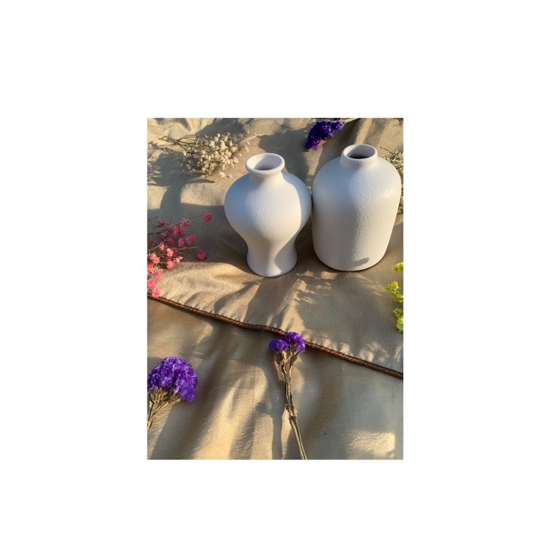 VAS KERAMIK PUTIH AESTHETIC