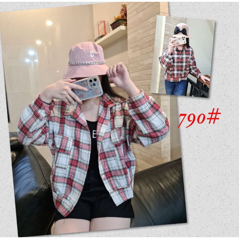 kemeja crop kotak-kotak