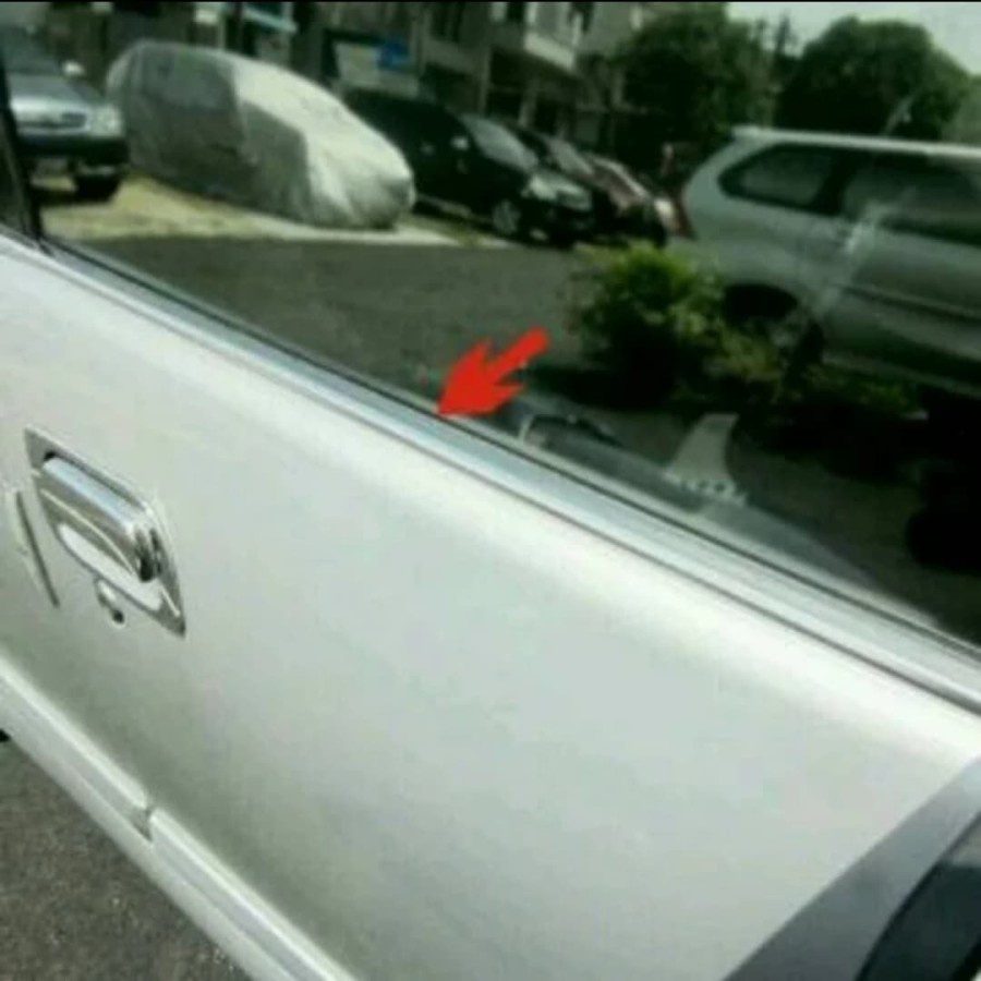 List lis pintu kaca samping New Avanza Xenia vvti 2005-2011