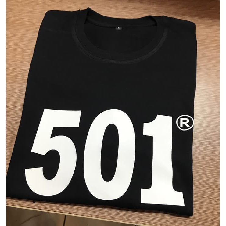 Baju Kaos Promo |  Kaos Baju Obral Combed 30S Distro LEVis 501 501 501 Murah Promo Tshirt