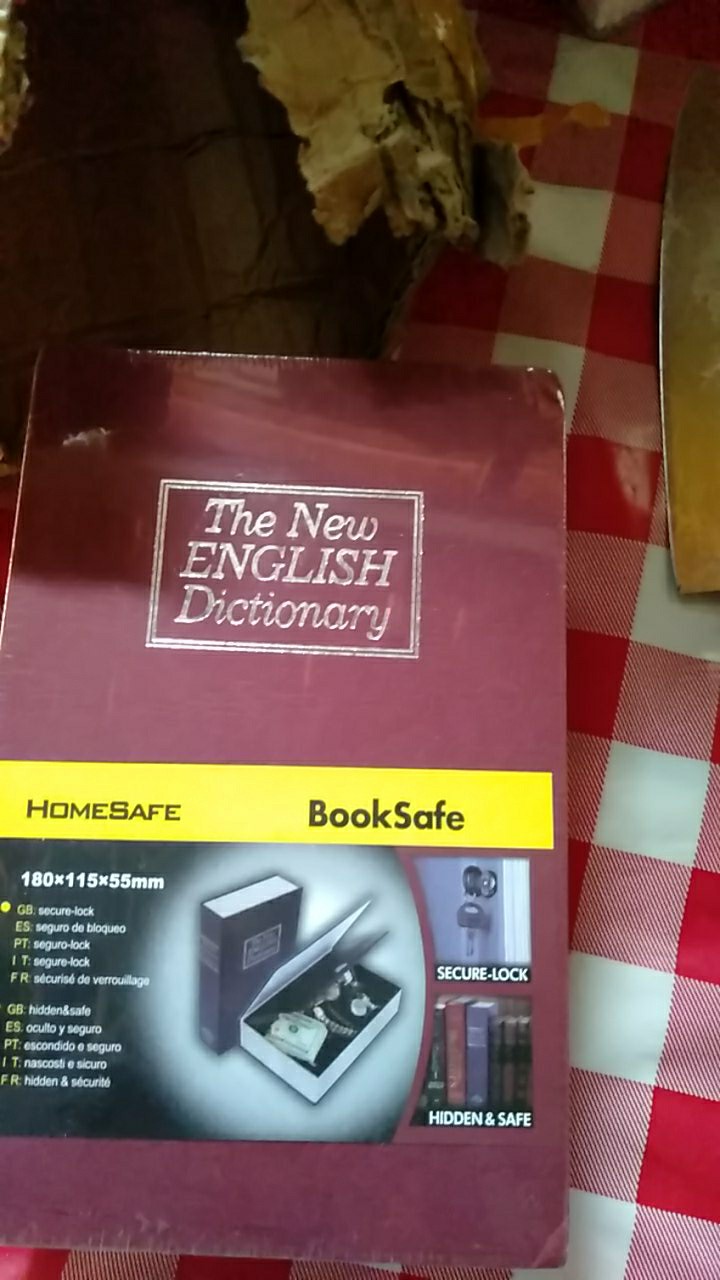 Brankas Model Buku Kamus / Security Dictionary Cash / Celengan / Kotak Perhiasan