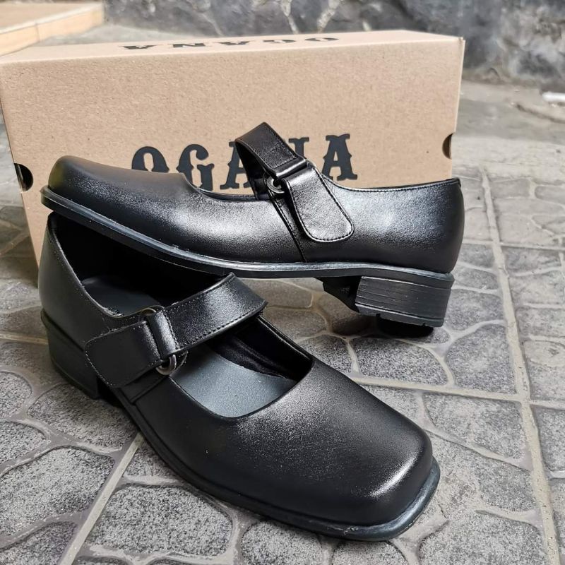 Sepatu Pantofel Paskibra Wanita Asli Kulit