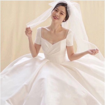 Gaun Pengantin Wanita Dengan Model Sederhana Dan Bergaya Mewah Untuk Pesta Pernikahan 2020