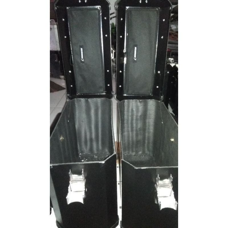 sidebox badak hitam 34 liter
