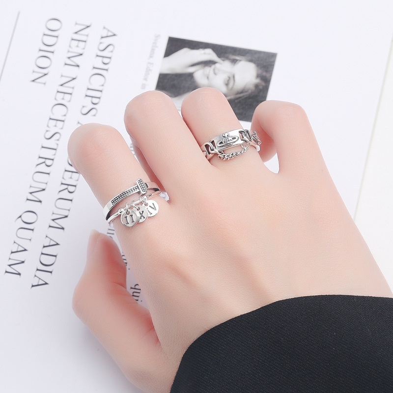 Cincin Terbuka Adjustable Model Geometri Saturnus Angka Romawi Bahan Alloy Untuk Wanita